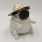 Peluche chien Carlin avec son chapeau de face