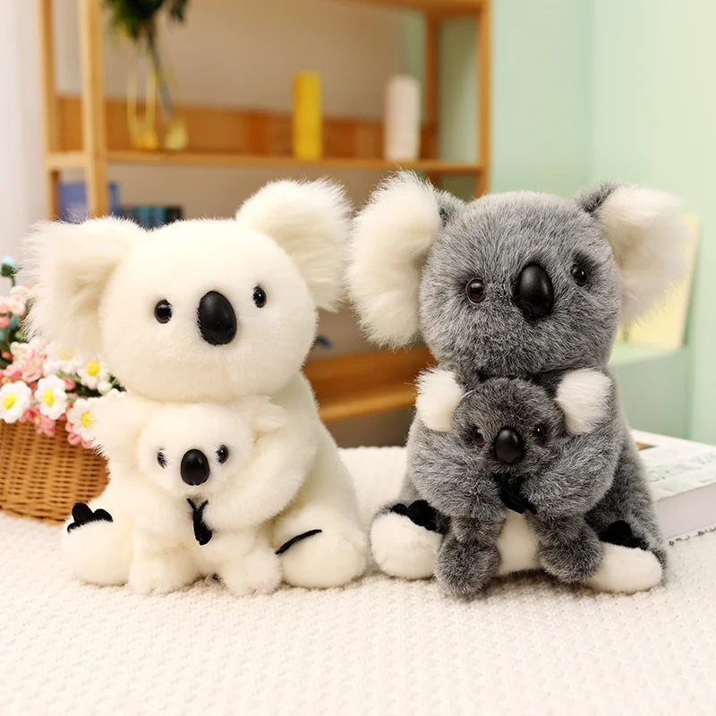 Deux peluches mère et fils sur une nappe sur une table