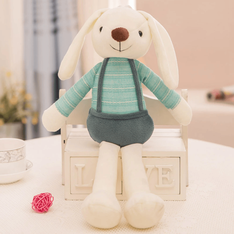 Peluche lapin en salopette