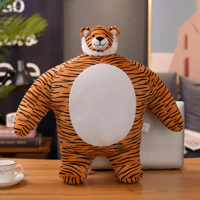 Peluche tigre super-héros sur une table